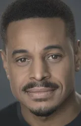 Кори Паркер Робинсон